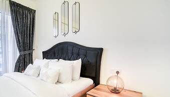 Viridis Living Chic and Spacious 1BR