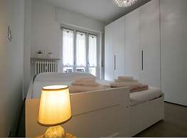 Turati Family Apartment
