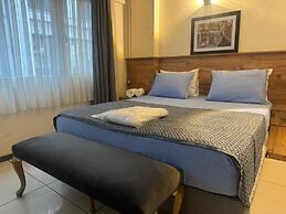 The Balo Pera Hotel