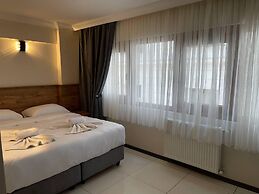 The Balo Pera Hotel