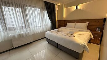 The Balo Pera Hotel