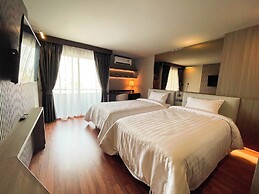 We Hotel