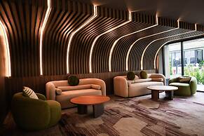 We Hotel