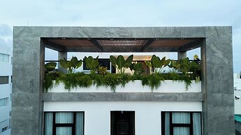 Delamar Hotel