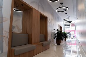 Delamar Hotel