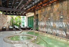 2BD Riviera Maya Ocean View w Luxurious Resort