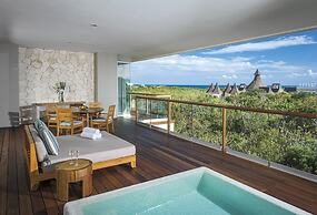 2BD Riviera Maya Ocean View w Luxurious Resort