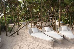 2BD Riviera Maya Ocean View w Luxurious Resort
