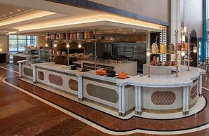Altunizade Suites Istanbul, Curio Collection by Hilton