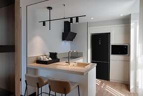 Altunizade Suites Istanbul, Curio Collection by Hilton