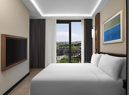 Altunizade Suites Istanbul, Curio Collection by Hilton