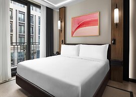 Altunizade Suites Istanbul, Curio Collection by Hilton