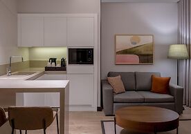 Altunizade Suites Istanbul, Curio Collection by Hilton