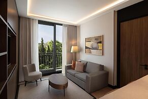 Altunizade Suites Istanbul, Curio Collection by Hilton