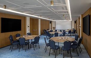 Altunizade Suites Istanbul, Curio Collection by Hilton