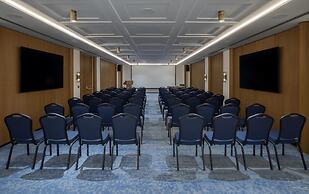 Altunizade Suites Istanbul, Curio Collection by Hilton
