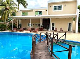 Villas Paraiso