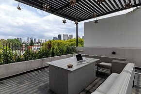 Casa Calderon by Capitalia