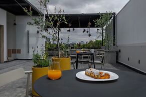 Casa Calderon by Capitalia