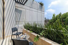 Casa Calderon by Capitalia
