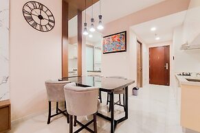 Modern And Nice 2Br At 30Th Floor Sky House Bsd Apartment