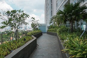 Comfortable And Homey Studio At Menteng Park Apartment