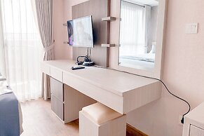 Comfy And Homey Studio At Casa De Parco Apartment