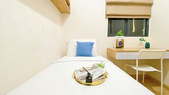 Relaxing And Strategic 2Br At Sky House Bsd Apartment