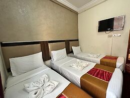 Luluah Al-Iman Hotel