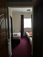 Luluah Al-Iman Hotel