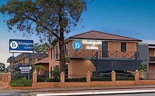 Bluegum Dubbo by Travellers