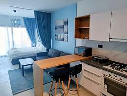 Azure Seaview Studio in Caesar Blue