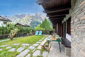 Flats With Garden in Courmayeur