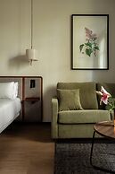 Batimont Suites & Apartments