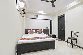 Fabhotel Apple Inn