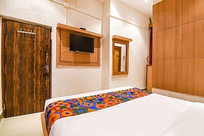 Fabhotel Marina