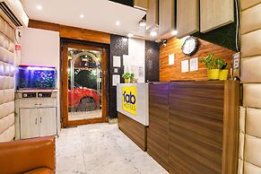 Fabhotel Marina