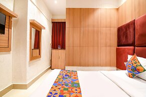 Fabhotel Marina