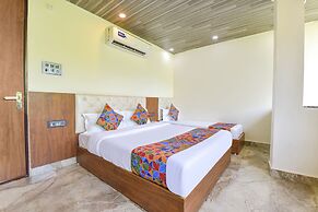 Fabhotel Uv