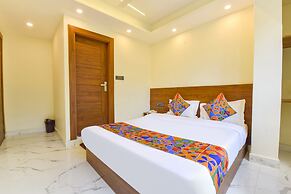 Fabhotel Uv
