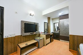 Fabhotel The Icon