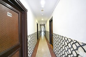 Fabhotel The Icon