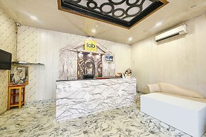Fabhotel The Icon