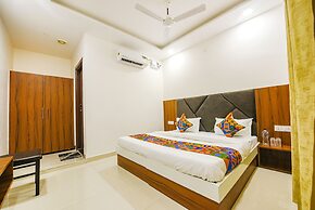 Fabhotel Solace Inn