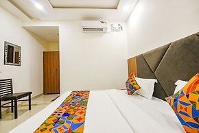 Fabhotel Solace Inn