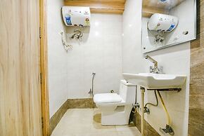 Fabhotel Aman Inn