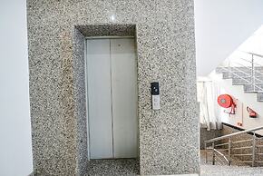 Fabhotel Aman Inn