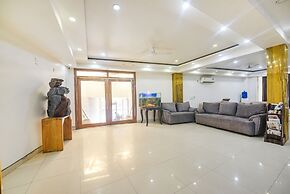 Fabhotel Aman Inn