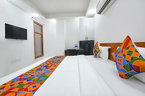 FabHotel The Cozy Cloud