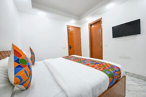 FabHotel The Cozy Cloud